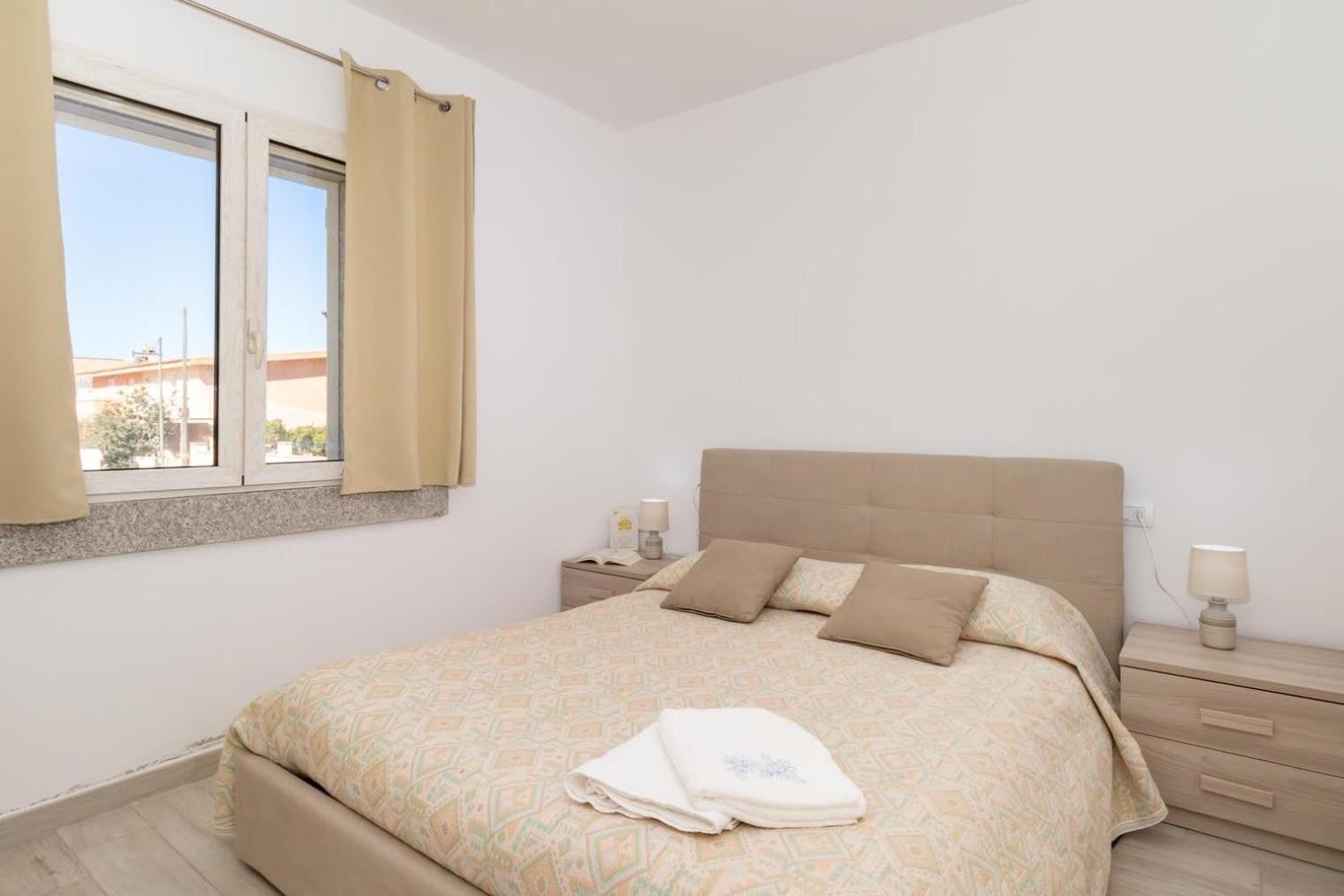 Апартаменты Sardegna Isola Rossa Casa Mirta Vista Mare E Wifi Экстерьер фото